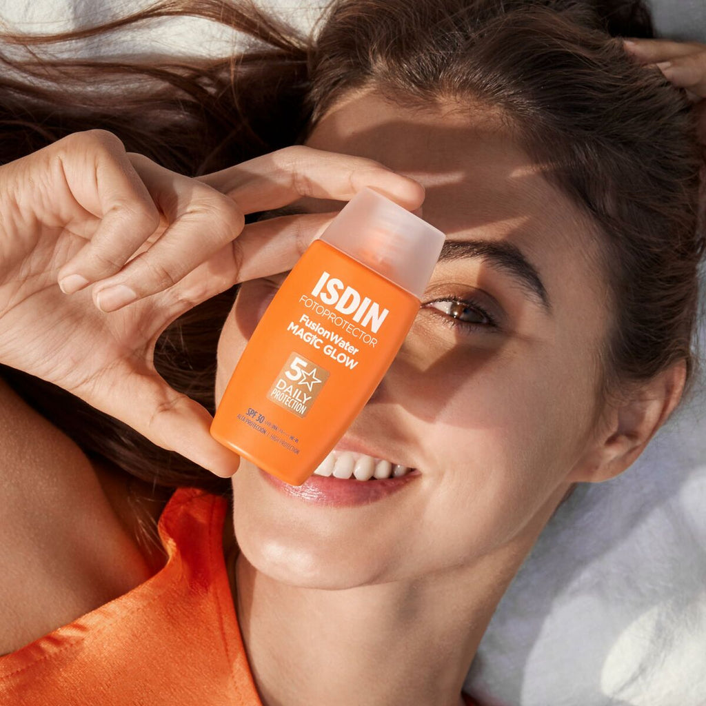 Facial Sun Cream Isdin Fusion Water Magic Glow Spf 30 50 ml-3