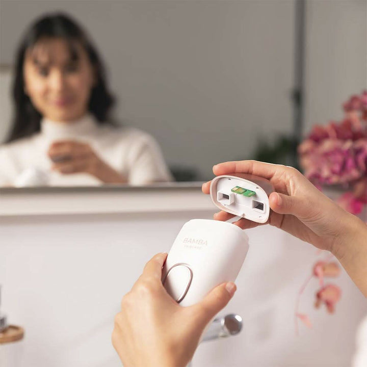 Hair remover Cecotec BAMBA SKINCARE IPL-23